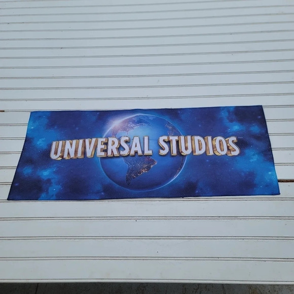 Universal Studios Table Runner Fabric Blue Original 12x30” - Picture 10 of 10